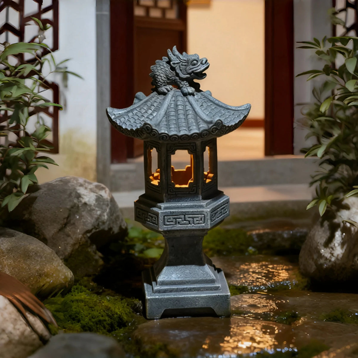 Outdoor Solar Pagoda Lantern, Chinese Zen Auspicious Palace Lantern Resin Decoration, Pagoda Solar Lantern Garden Statue with Solar Lights, for Yard Patio Pathway Garden Home Decor